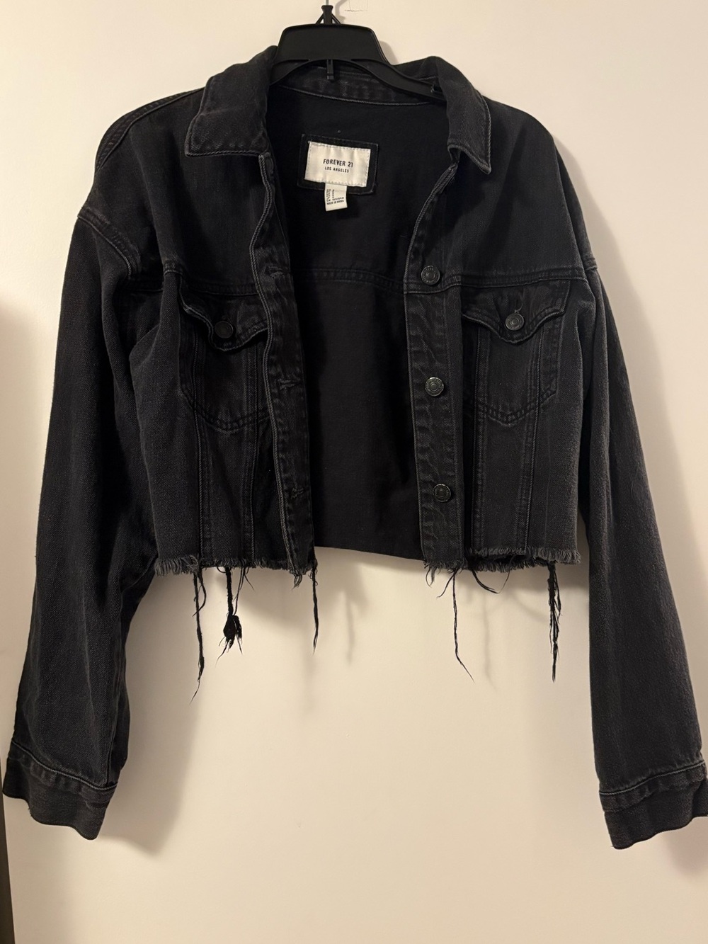 Forever 21 Black Cropped Raw-Hem Denim Jacket